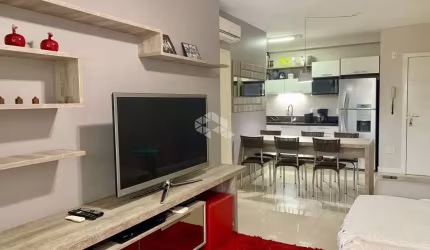 APTO 1 SUÍTE E UM DORMITÓRIO EM JURERÊ