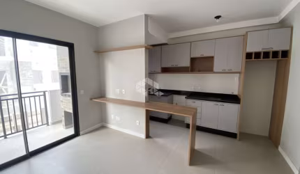APARTAMENTO SEMI MOBILIADO