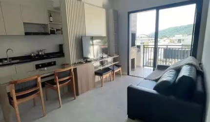Apartamento à venda no bairro Cachoeira do Bom Jesus.