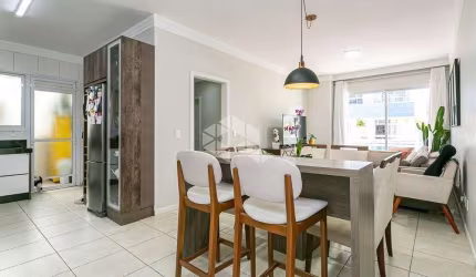 Apartamento à venda de 02 suítes em Jurerê