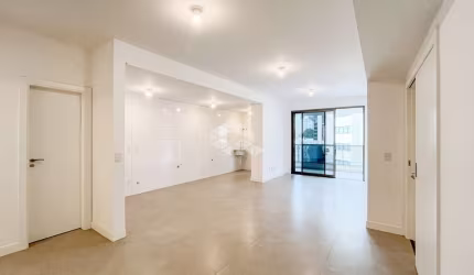 Apartamento 3 suítes à venda no Centro Beira Mar Norte