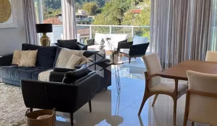Cobertura Duplex de Alto Padrão  à venda em  em Canasvieiras/ Vista Mar