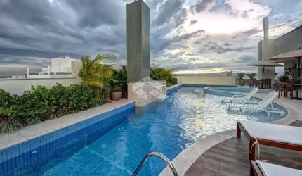 Vendo cobertura no Itacorubi  147m²  - 2 dormitórios e 2 vagas de garagem