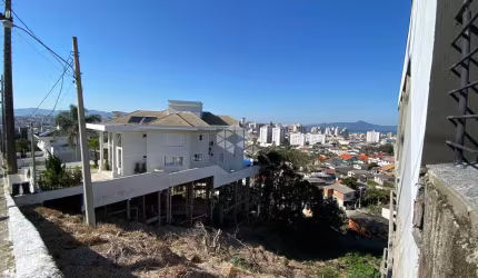 TERRENO ALTO PADRÃO NO BOSQUE DAS MANSÕES EM SÃO JOSÉ
