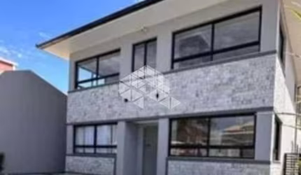 Apartamento mobiliado com 3 dormitórios, sendo 1 suíte na Praia de Fora - Palhoça