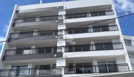 Duplex  com 1 Dormitório com 1 Suíte à Venda.