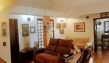 Casa na Rua MarioTotta  Bairro Tristeza