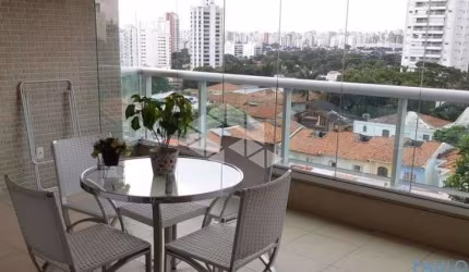 VENDA Apartamento  no Campo Belo com 161m - 3 suítes - 3 vagas + Depósito