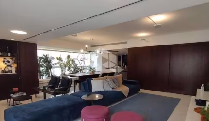 Vila Clementino, apartamento para venda próximo ao metrô com 02 suítes e 03 vagas de garagem