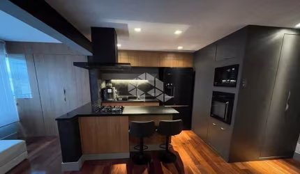 Apartamento Cobertura à venda no Brás com 123m², 1 suíte, totalmente mobilhado.