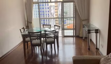 Apartamento à venda de 142m² com 3 dormitórios (1 suíte) e 2 vagas em Pinheiros, próximo do metrô