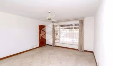 Sobrado à venda de 125m² com 2 dormitórios e 2 vagas no Brooklin, próximo do metrô