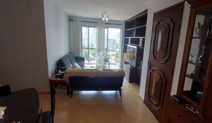 Apartamento a Venda de 220m² no Campo Belo - 3 dorm ( 2 suítes) com 2 vagas