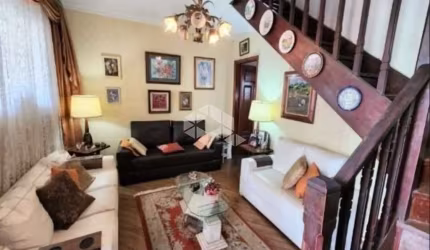 Casa a venda na Vila Mariana 3 dormitórios 1 suíte 3 vagas 150m