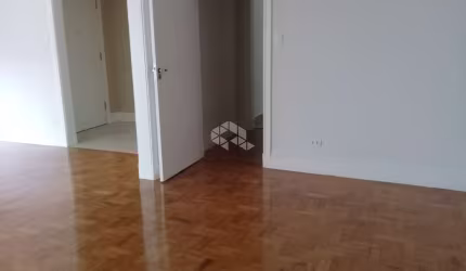Vende-se  Apartamento de 45m², com 2dormitorio 1 banheiro e 1 vaga localizado em vila do buarque .