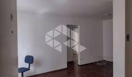VENDA, apartamento em Moema pássaros com 75m², 3 dormitórios, 1vaga de garagem, próximo ao metrô e fora da rota de aviões.