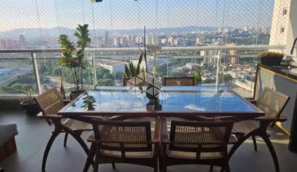 apartamento à venda 3 quartos, 3 suítes e 4 banheiros. Possui 2 vagas de garagem Com 117m²