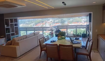 VENDA Apartamento com 3 suites 3 vagas e Depósito no Campo Belo