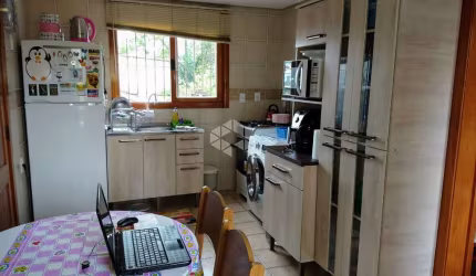 Apartamento à venda com 1 dormitório e 1 vaga de garagem no bairro Cidade Baixa