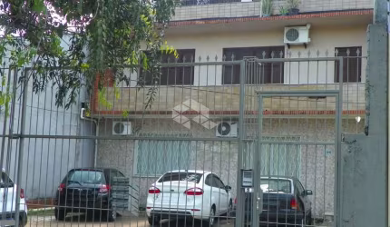 COBERTURA 3 DORMITÓRIOS NO BAIRRO MEDIANEIRA