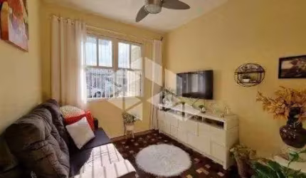 Apartamento dois dormitoreos térreo com pátio