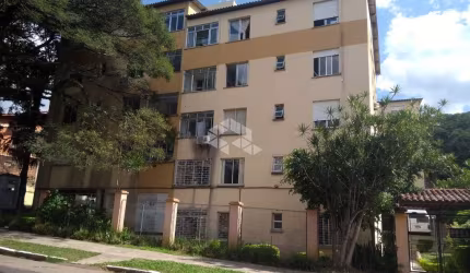 Apartamento dois dormitórios com vaga
