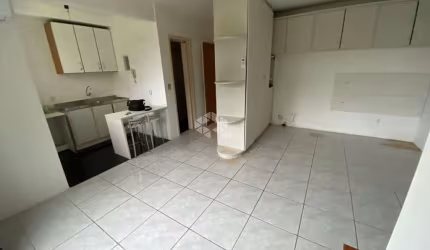 Apartamento Jk, com 32 metros privativos no Menino Deus