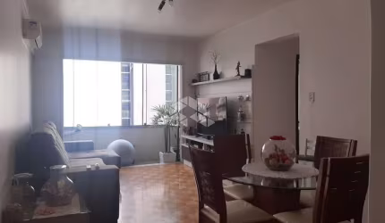 Apartamento 2 dormitórios, reformado, andar alto, com 83,14m2