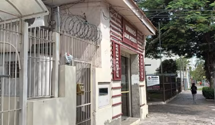 Casa comercia/residencial no Menino Deus