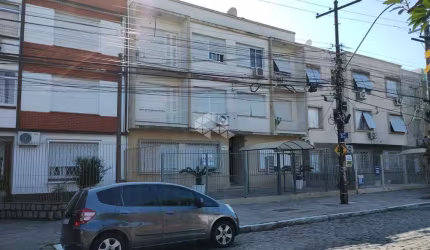Apartamento 2 dormitórios, térreo, Menino Deus
