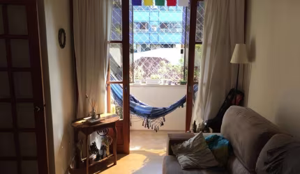 Ap. 2 dorms. no Menino Deus