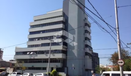 SALA COMERCIAL COM 58,55 METROS PRIVATIVOS E COM 2 VAGAS - NO BAIRRO SANTANA