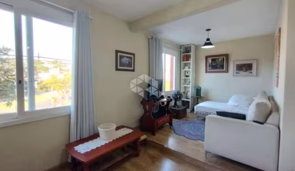 Apartamento 2 dormitórios , 1 vaga coberta