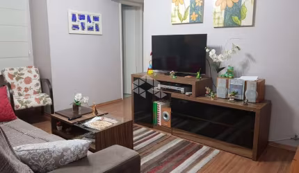 Apartamento com 2 dormitórios com garagem