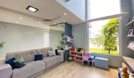 CASA EM CONDOMÍNIO COM 3 QUARTOS E PISCINA VERDES CAMPOS À VENDA 134m2