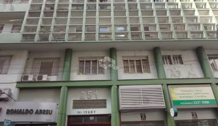 Lindo apartamento 3 dormitórios no centro historico de frente ,