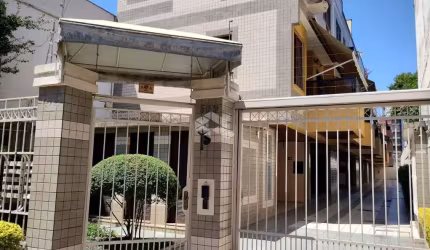 Casa, 175 m² privativos, 3 dormitórios, 3 suítes, 2 vagas,  Menino Deus