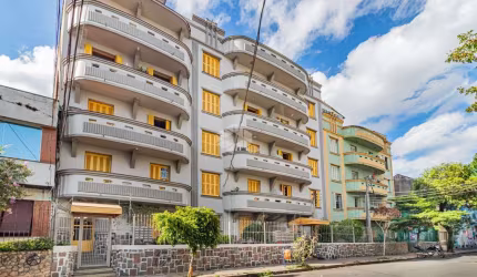 Apartamento 02 dormitórios com Elevador na Cidade Baixa em Porto Alegre !