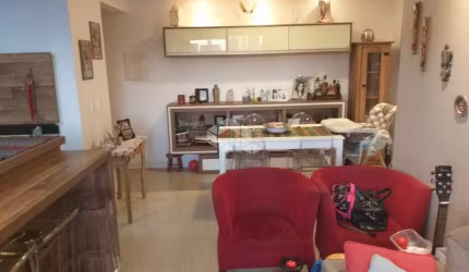 Apartamento 2 quartos 2 vagas a venda no bairro Menino Deus em Porto Alegre.