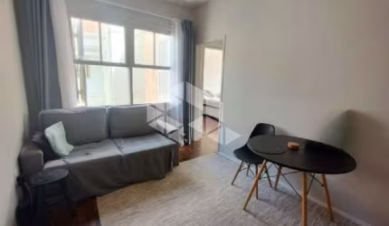 Apartamento, 53 m² ,  2 dormitórios , 2 banheiros, Menino Deus