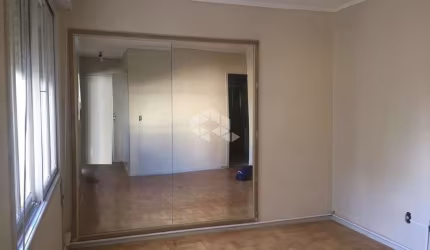 Cobertura duplex, 3 dormitórios, sendo 1 suite, 2 vagas cobertas lado a lado