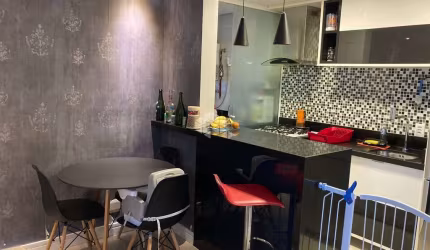 Apartamento 3 dormitórios, semi-mobiliado,  suíte, sacada /churrasqueira, 1 vaga, no  Bairro Cristal