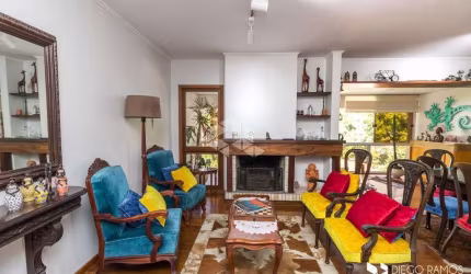 COBERTURA 3 VAGAS ,SUITE ,CHURRASQUEIRA, LAREIRA ,BAIRRO PETRÓPOLIS, PORTO ALEGRE/RS
