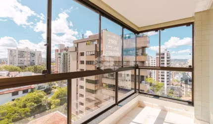 Apartamento 03 dormitórios/ Quartos, com 226m², na Zona Nobre Bairro Bela Vista de Porto Alegre!