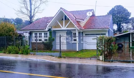 Casa 3 dormitórios em Canela a 1km da Igreja Matriz