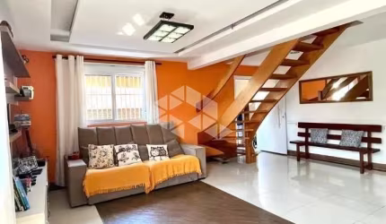 Sobrado com 3 quartos 3 banheiros  2 vagas e 176m2 para vender no Bairro  Santo Antonio por R$ 850.000,00