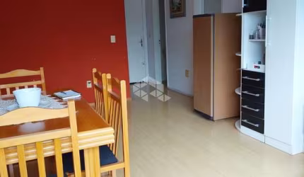 apartamento de 3 dormitórios, com 2 banheiros e vaga de garagem coberta e escriturada.