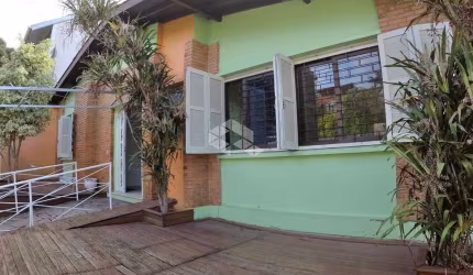 Casa com 4 quartos à venda na Travessa Orion, 306, Cristo Redentor, Porto Alegre, 206 m2 por R$ 688.000