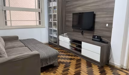 Apartamento com 3 dormitórios no bairro Centro Histórico