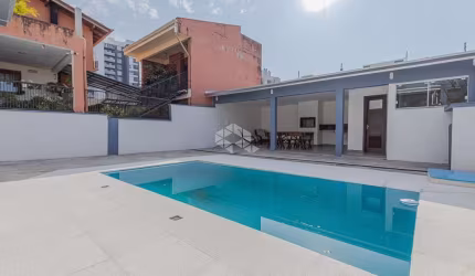 Casa de 3 dormitorios junto ao Parque Germania
